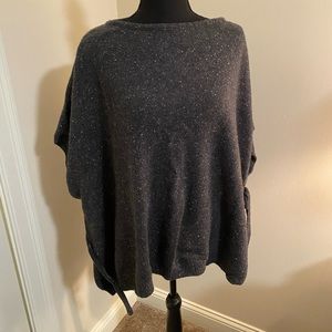 LOFT short sleeve poncho